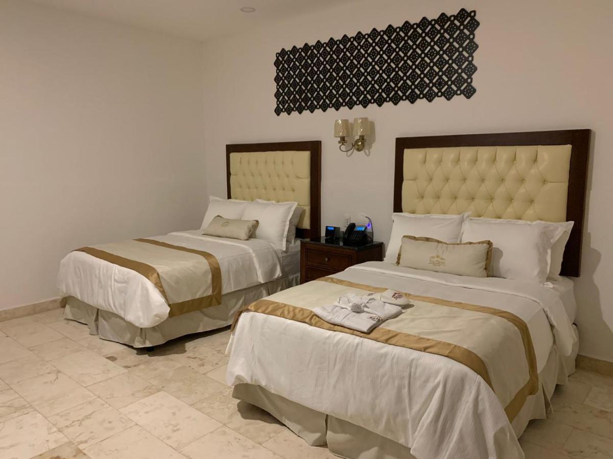 Real Hispano Valladolid  Exterior foto A guest room at the hotel