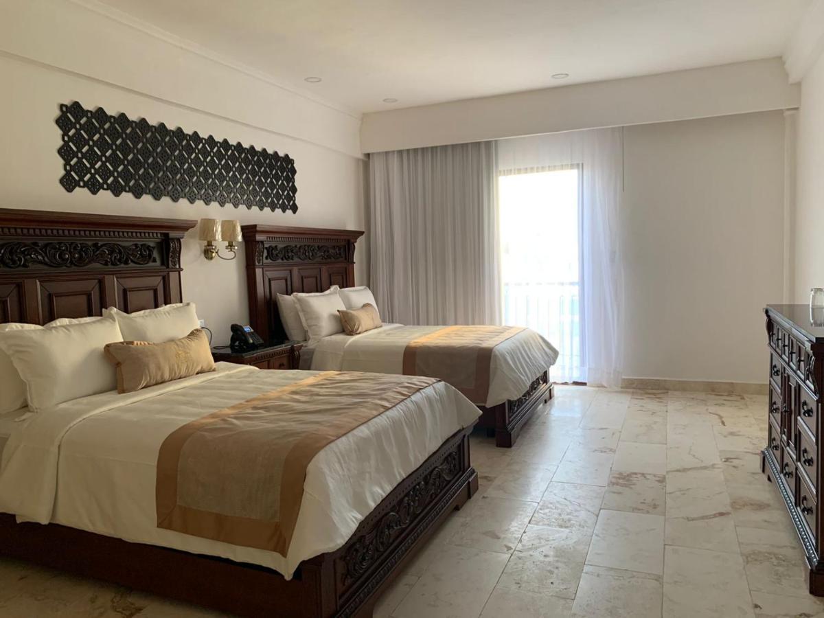 Real Hispano Valladolid  Exterior foto A room at the resort